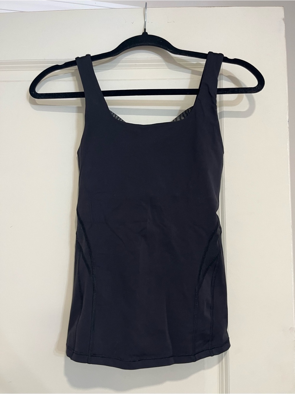 Lululemon Black Strappy Athletic Tank - Picture 3 of 8